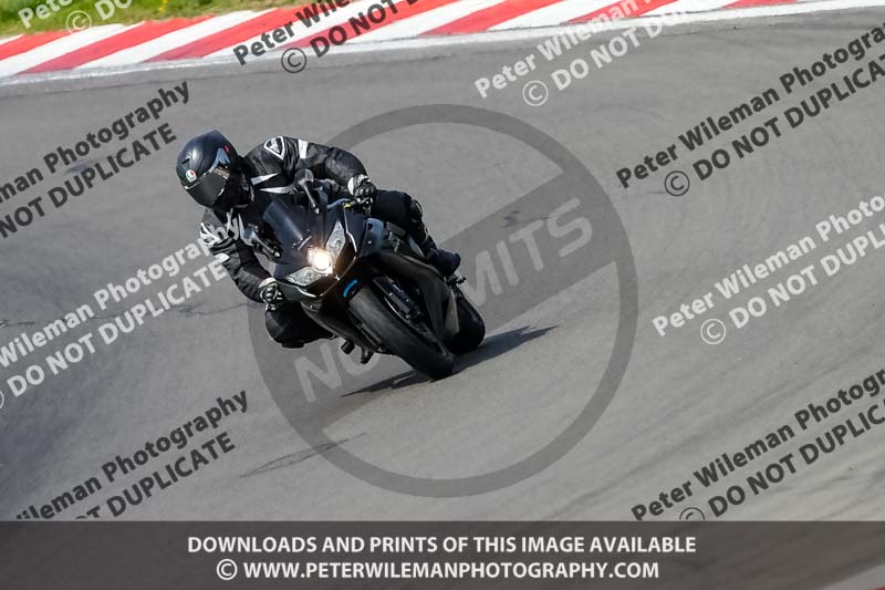 donington no limits trackday;donington park photographs;donington trackday photographs;no limits trackdays;peter wileman photography;trackday digital images;trackday photos